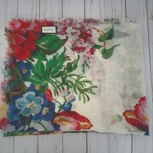 Gucci floral scarf brand new